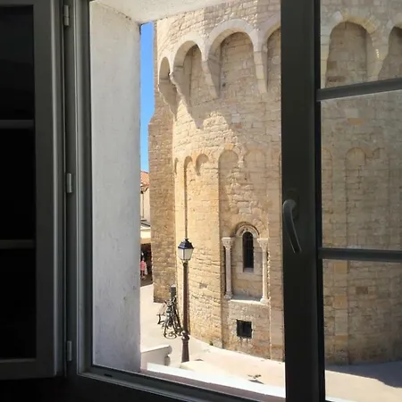 L'appartement de l'église Saintes-Maries-de-la-Mer Esterno foto