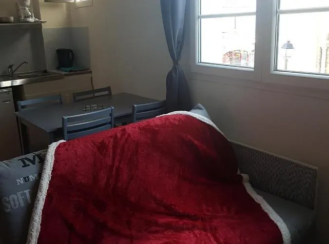 L\'Appartement De L\'Eglise